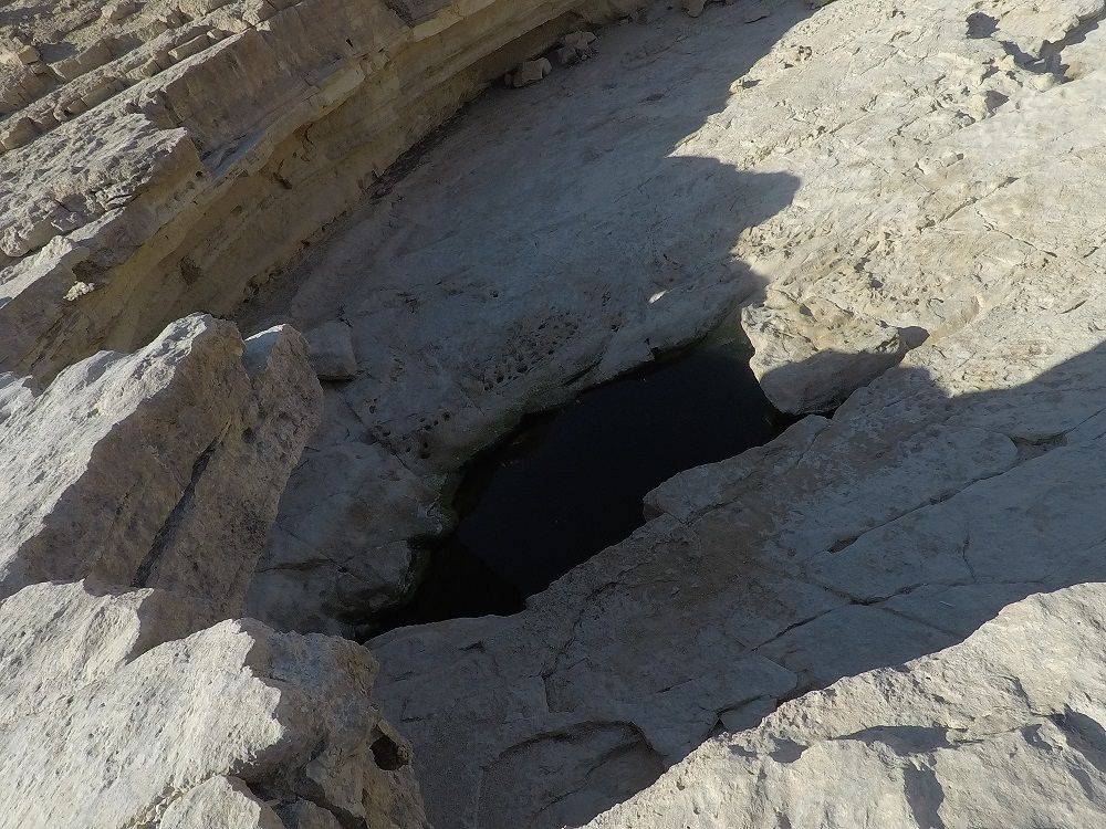 גב ילק – טיול קצר בלב מכתש רמון