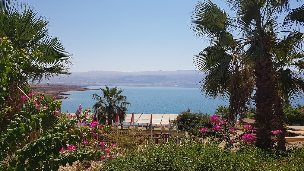 חוף קליה צפון ים המלח