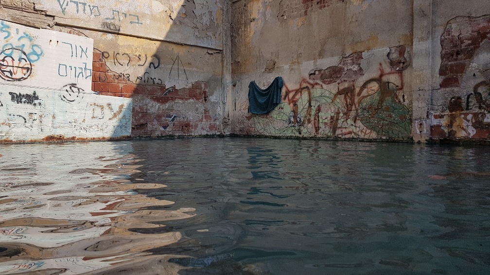 עין ג'ונס והמרחצאות הרומיים סמוך לחמת גדר