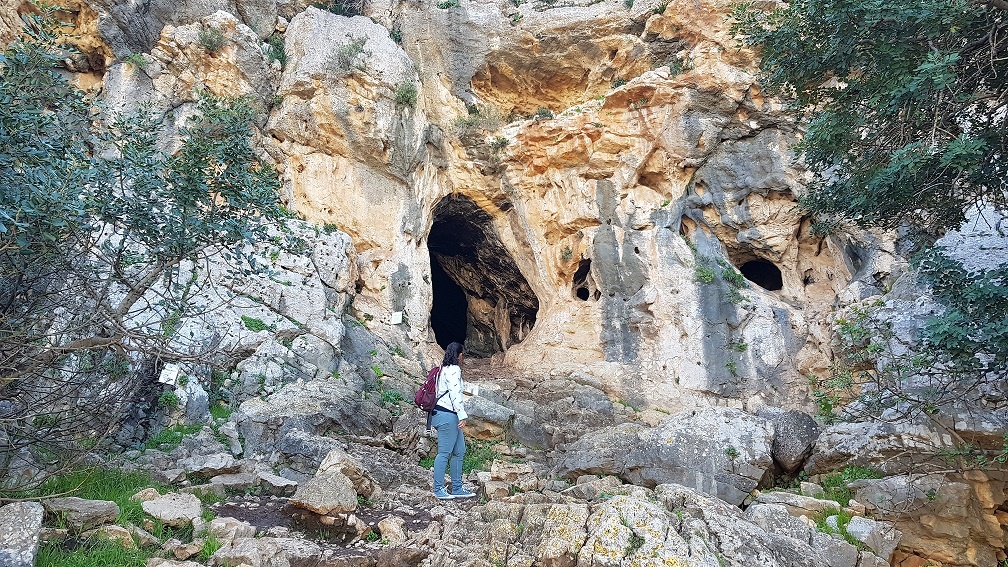 רכס אצבע ומערת אצבע בפארק הכרמל