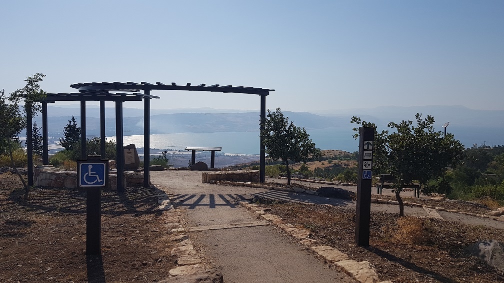 בשביל כנרת מנדל - יער מבוא חמה מצפה נגיש