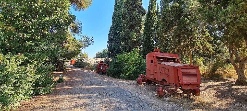 בנתיב השיירה ליחיעם - אנדרטת שיירת יחיעם