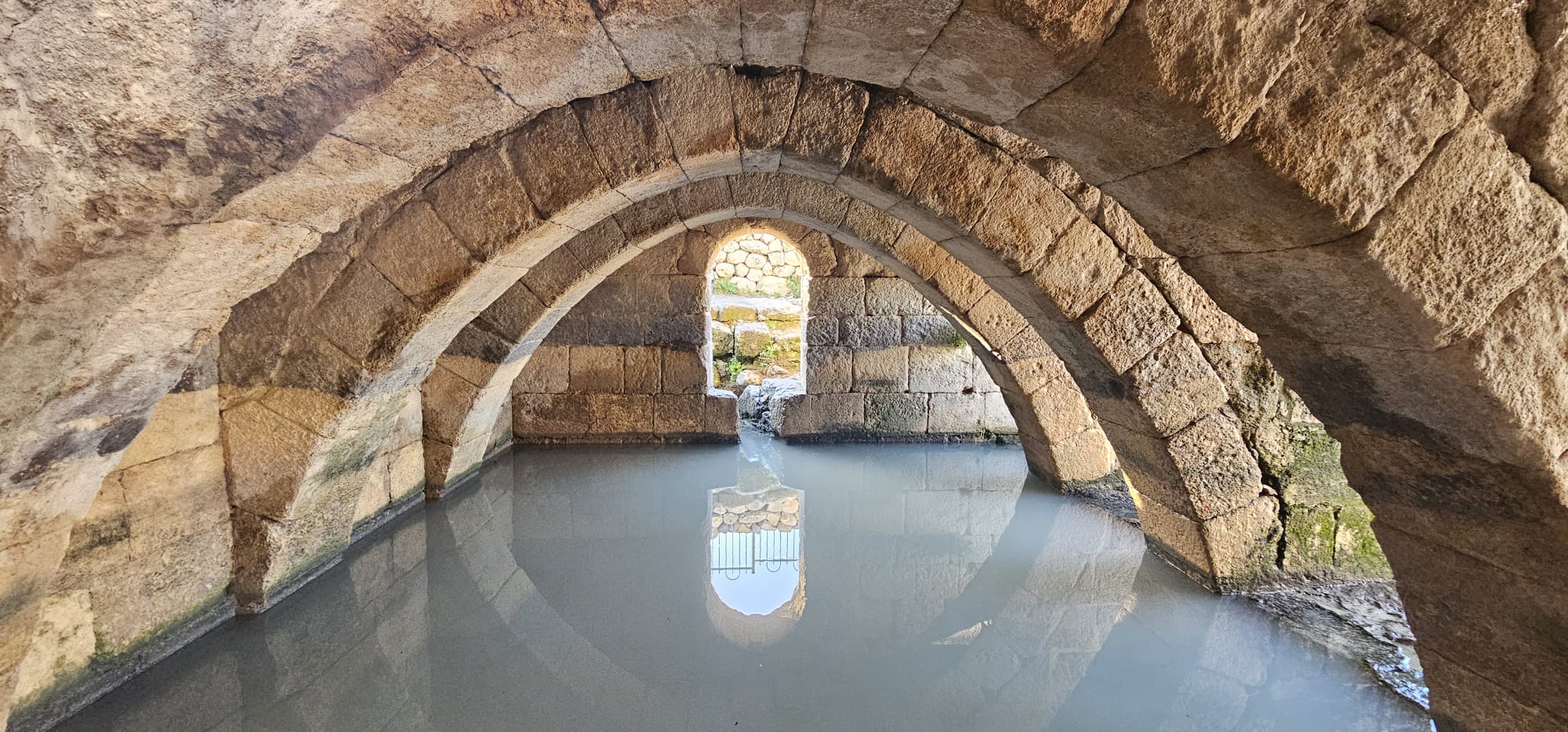 בית הקשתות במבוא חורון