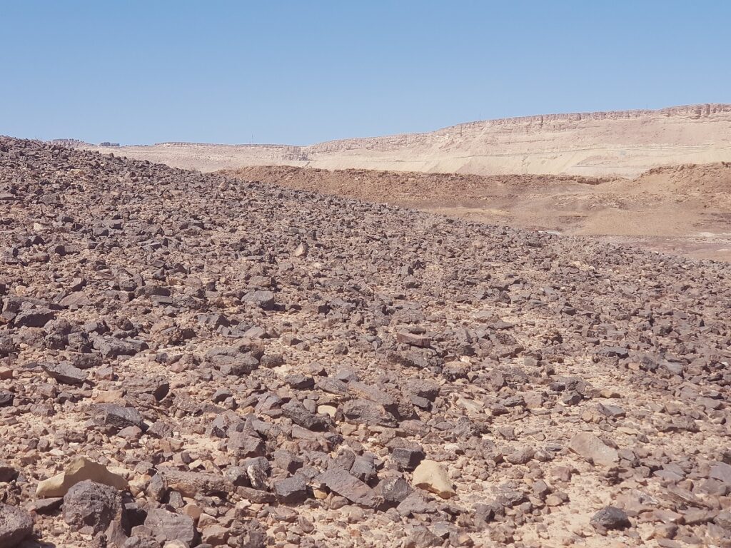 מכתש רמון המנסרה