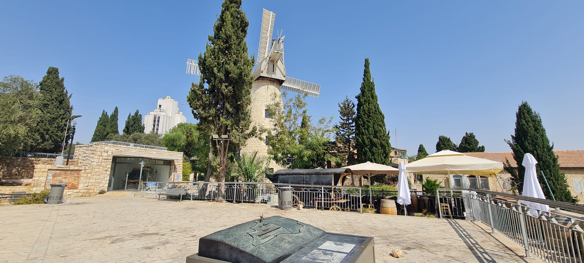 תחנת הרוח משכנות שאננים