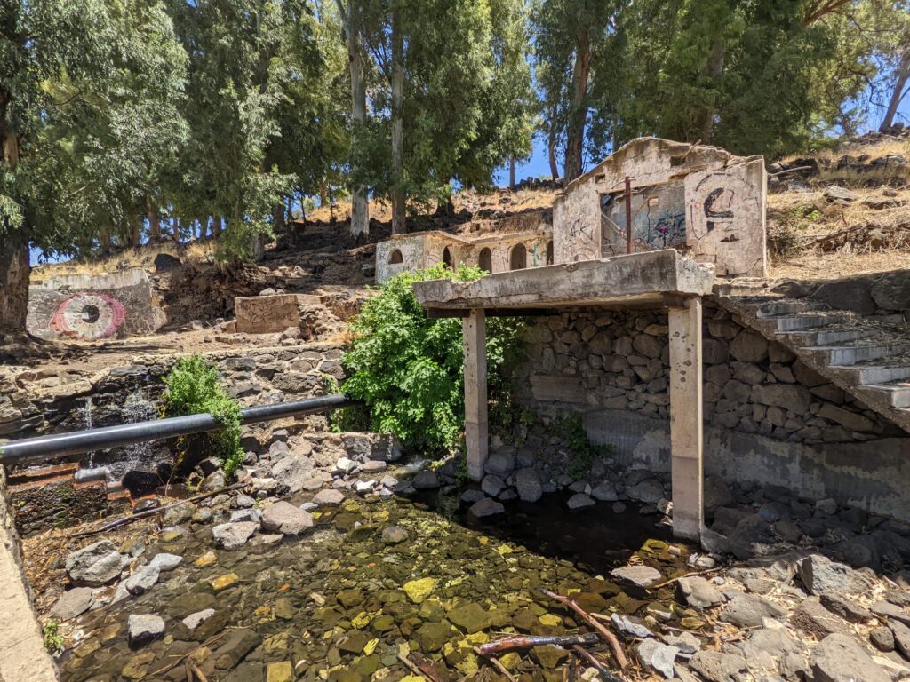 עין ג'ילבון ובריכת הקצינים