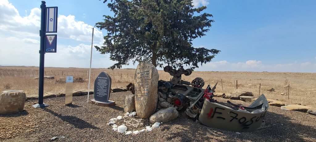 אנדרטה לזכר חיילי גדוד מכמ"ת 352 רמת הגולן