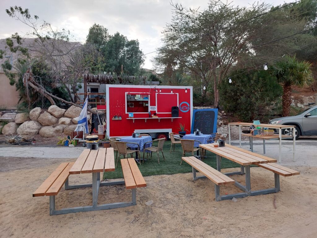 ארטוס פודטראק בעין גדי ים המלח
