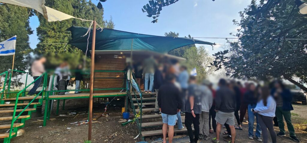 הצריף: עגלת קפה במושב היוגב עמק יזרעאל
