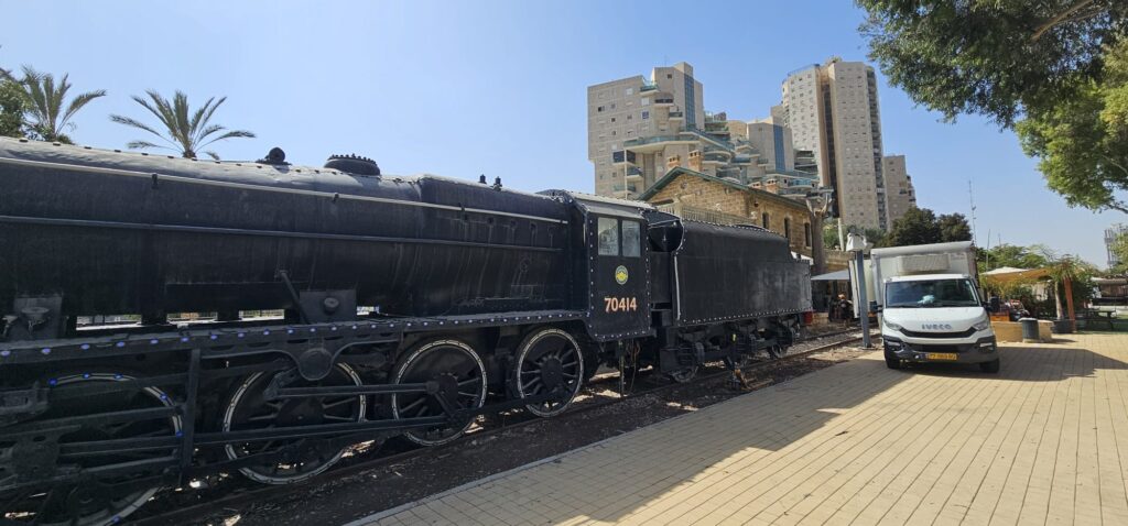 מתחם הקטר 70414
