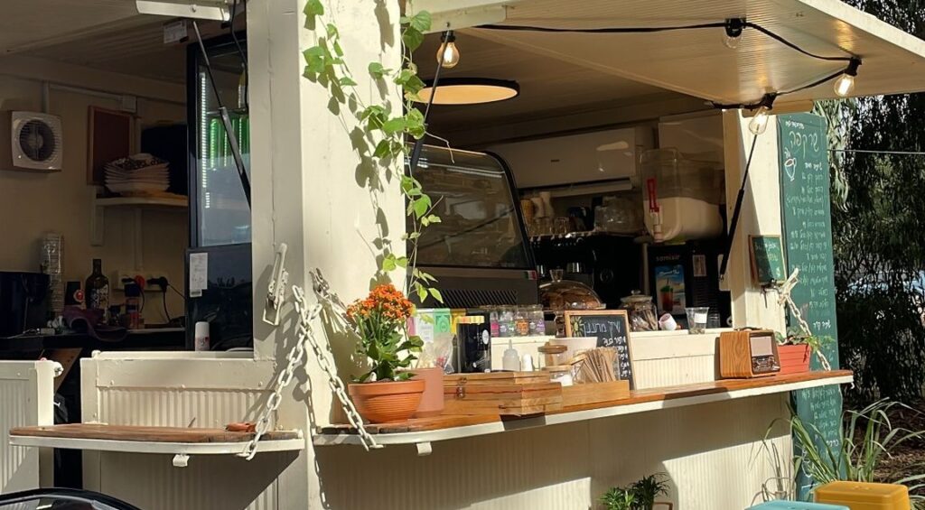 באדיבות: עגלת קפה Sarcafe שרקפה במושב מאור