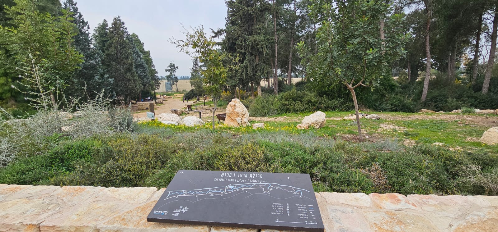 כניסה דרומית לצד משטרת חריש