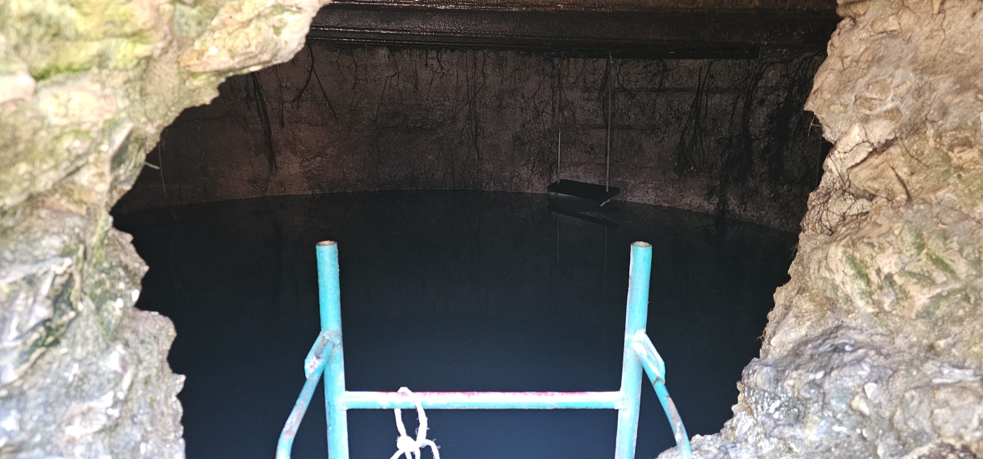 עין זריק (עין כניסה)