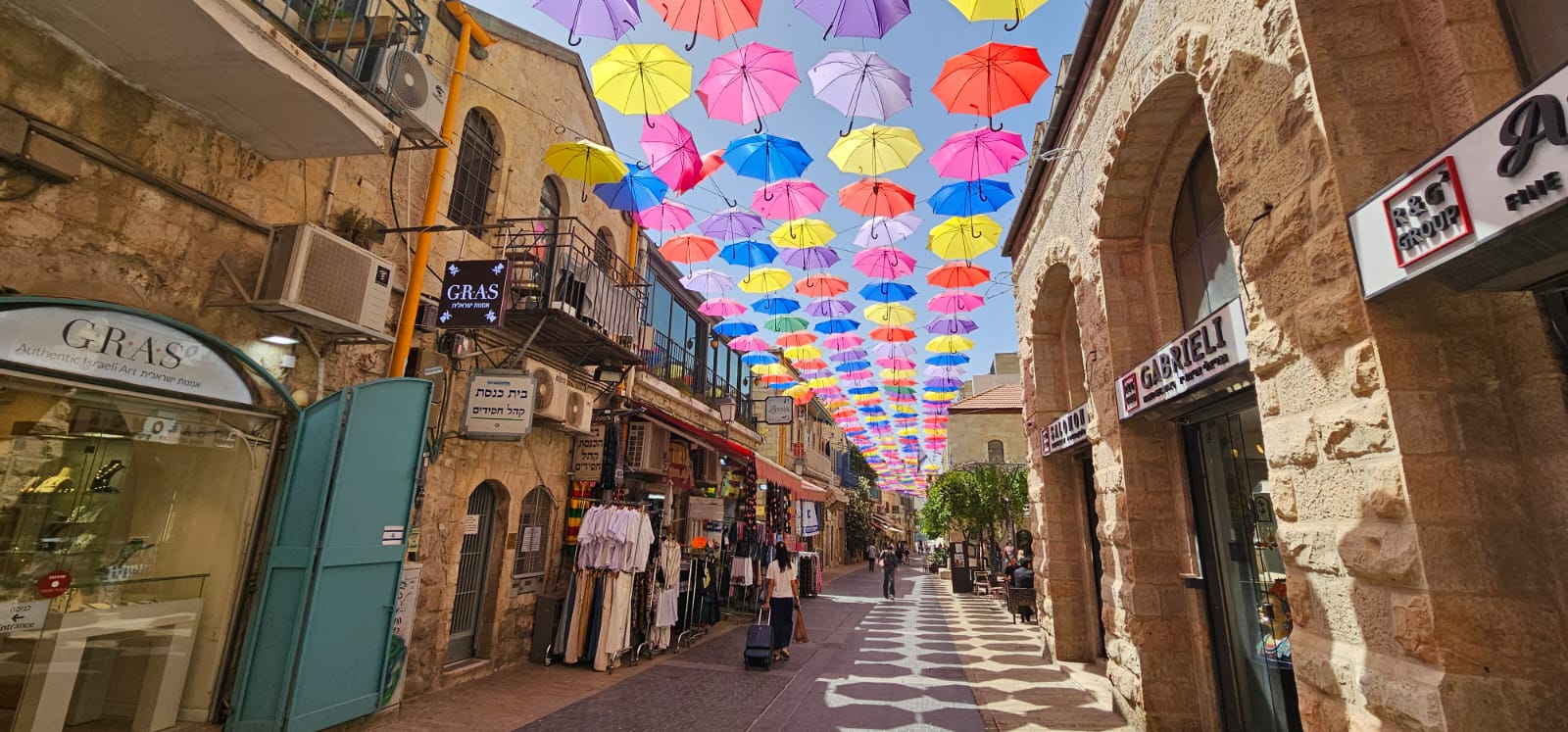 יום טיול בירושלים בתחבורה ציבורית: בין מרכז העיר לעיר העתיקה