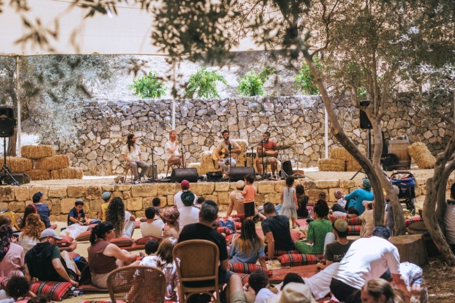 קבלת שבת בחווה צילום אליהו ינאי