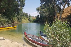 רוב רוי – שייט קיאקים על הירדן בצפון