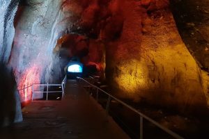 שמורת הטבע נחל מערות מערות האדם הקדמון