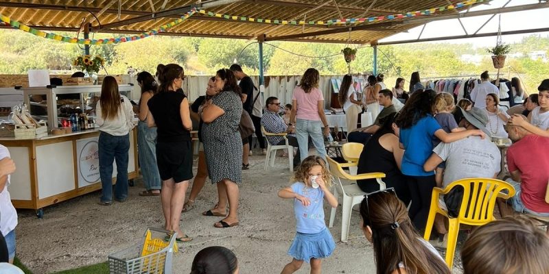 באדיבות עגלת קפה Rose בגבעת ישעיהו עמק האלה