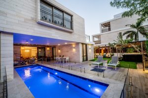 באדיבות אלה סאן: וילות גדולות עם בריכה למשפחות באילת