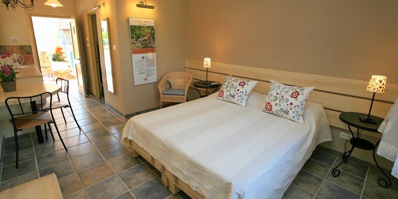 באדיבות אל מול הגולן: אירוח כפרי בקיבוץ שער הגולן