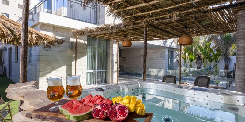 באדיבות אלה סאן: וילות גדולות עם בריכה למשפחות באילת