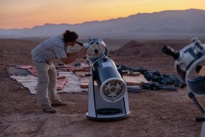 תצפיות כוכבים חוויתיות במכתש רמון עם עידו עמית קרדיט: סיון אברג'יל