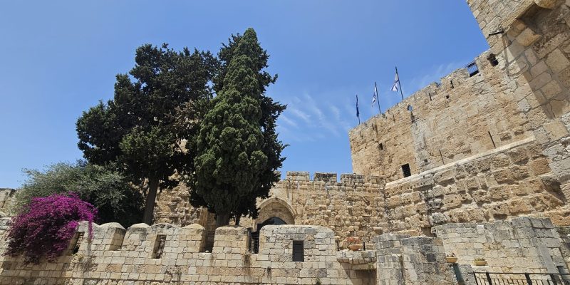 סיור ברובע היהודי בירושלים: מסע בזמן בלב העיר העתיקה