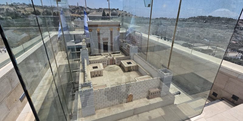 סיור ברובע היהודי בירושלים: מסע בזמן בלב העיר העתיקה