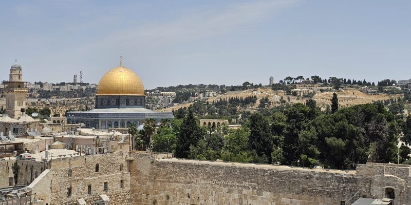 סיור ברובע היהודי בירושלים: מסע בזמן בלב העיר העתיקה