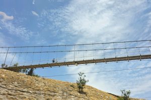 הגשר התלוי הארוך בישראל: גשר גיא בן הינום בירושלים