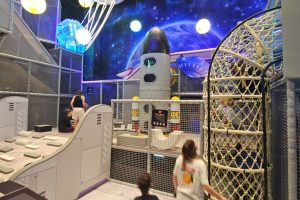 משחקיית Planet Play