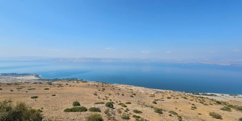 מבט אל הכנרת משביל הגולן
