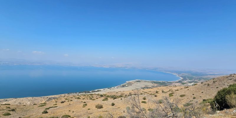 מבט אל הכנרת משביל הגולן
