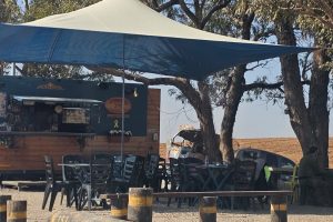 עגלת קפה השמורה 215