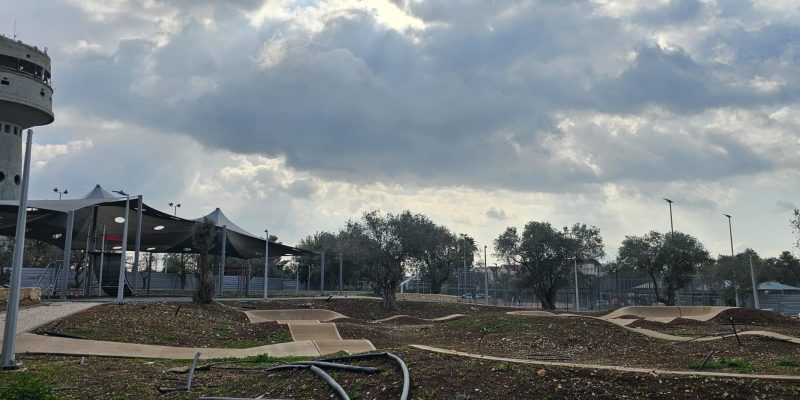 פארק הזיתים והמגדל במגדל העמק