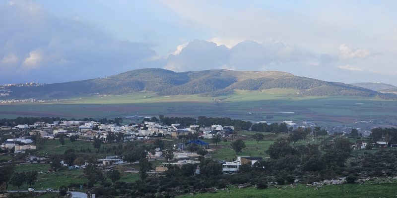 חוות התבלינים בגלבוע: מסעדה כפרית מול נוף עוצר נשימה