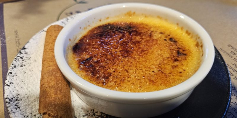 חוות התבלינים בגלבוע: מסעדה כפרית מול נוף עוצר נשימה