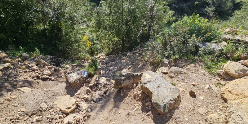 נחל חיק אל מחצבות קדומים פארק הכרמל