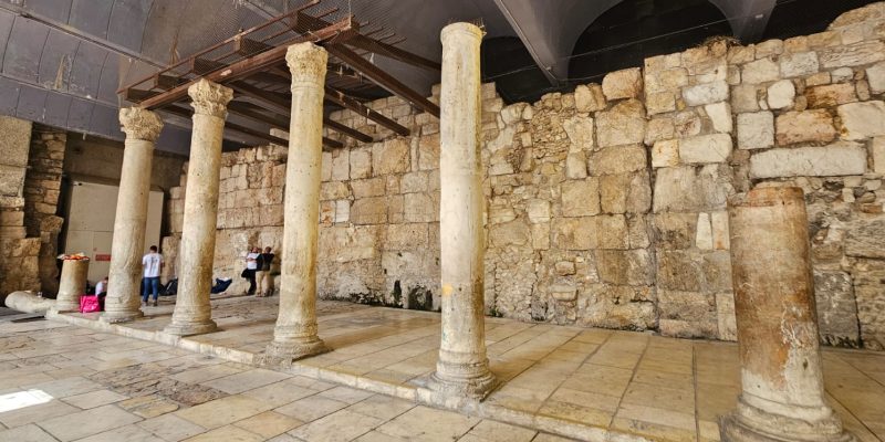 סיור ברובע היהודי בירושלים: מסע בזמן בלב העיר העתיקה