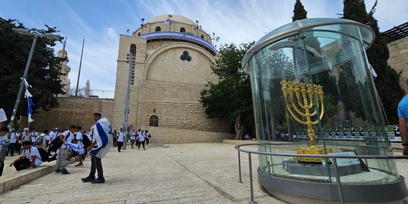 סיור ברובע היהודי בירושלים: מסע בזמן בלב העיר העתיקה