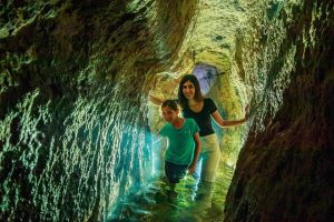 ניקבת חזקיהו - צילום אליהו ינאי