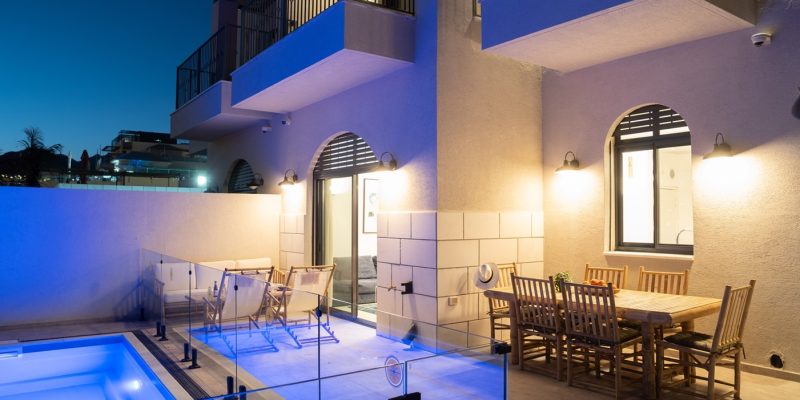 באדיבות אלה סאן: וילות עם בריכה למשפחות באילת