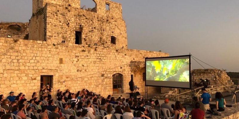 הקרנת סרט בגן לאומי יחיעם. צילום: שרון גולדזון