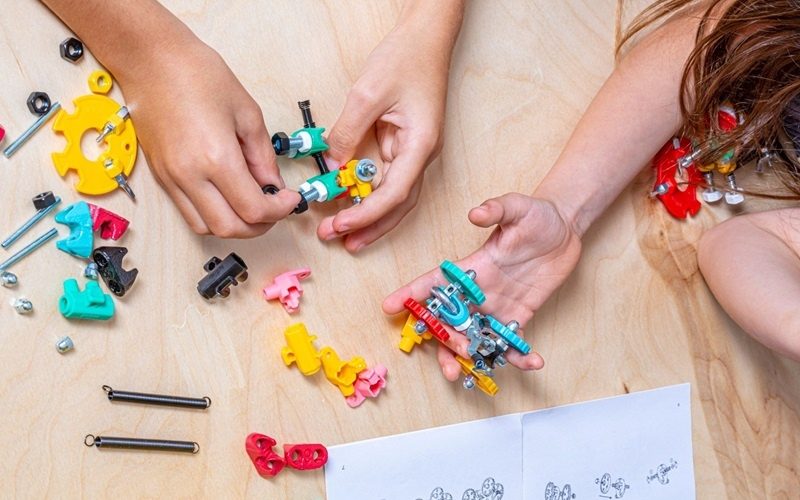 חנוכה לילדים במרכז פרס לשלום ולחדשנות צלם- נמרוד גנישר